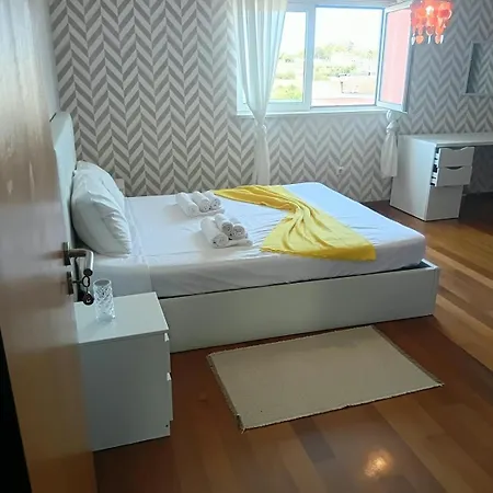 O Cantinho Amarelo